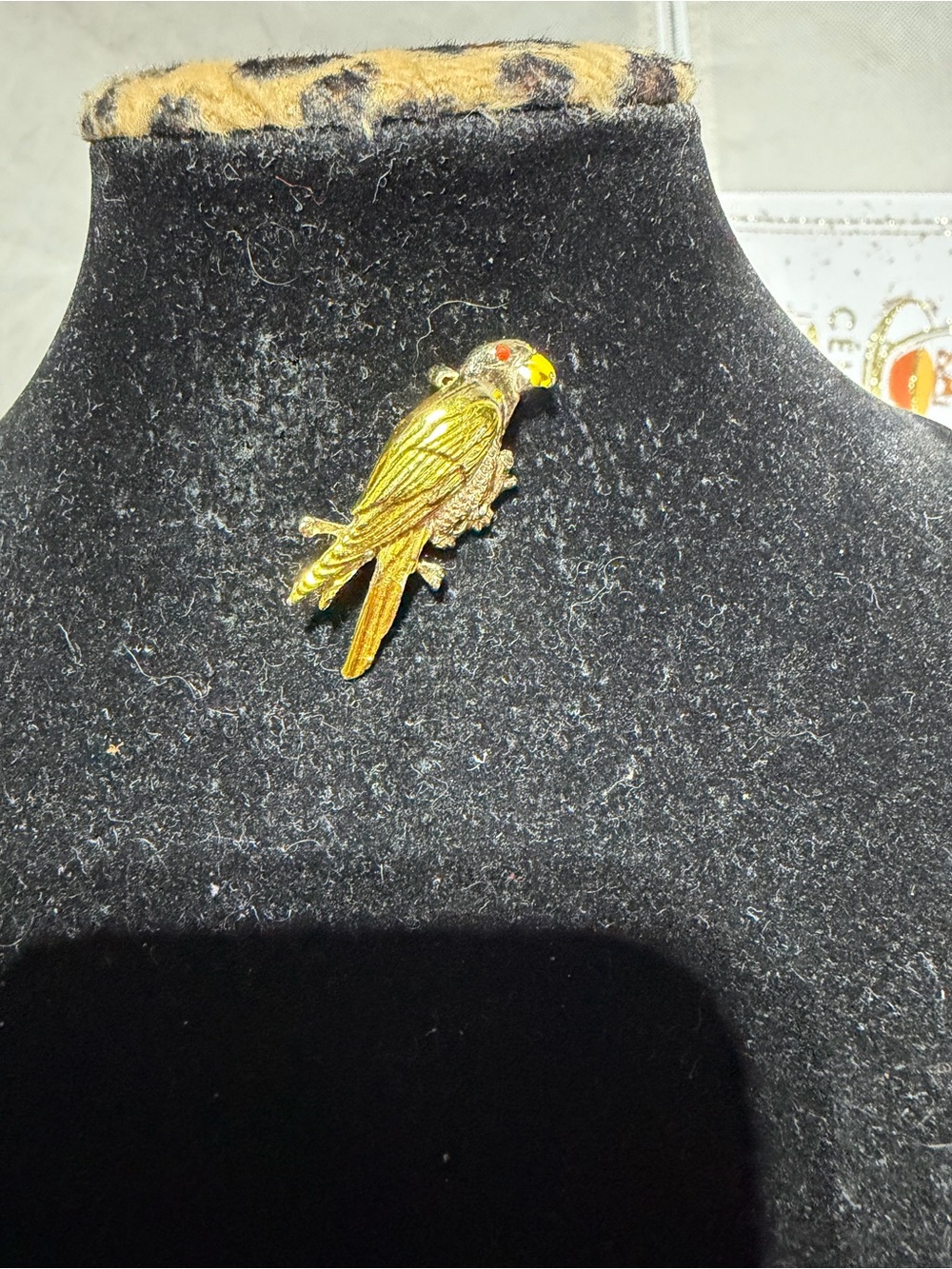 Vintage Gold Parrot Bird Brooch